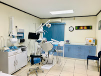 MAXIDENTAL Especialistas Dentales
