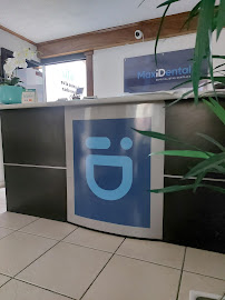 MAXIDENTAL Especialistas Dentales