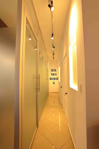 DR. Alex | Implantes Dentales by DENTAL SV