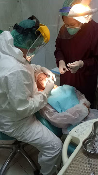 R+ Klinik Gigi