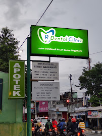 R+ Klinik Gigi in Yogyakarta