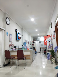 Klinik gigi Dentes Wirobrajan