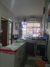 Klinik gigi Dentes Wirobrajan
