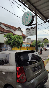 ELZA DENTAL CARE PUSAT