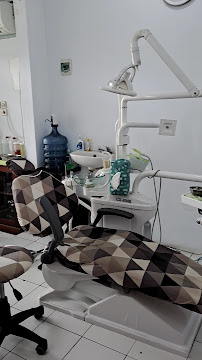 ELZA DENTAL CARE PUSAT