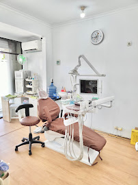 ELZA DENTAL CARE PUSAT
