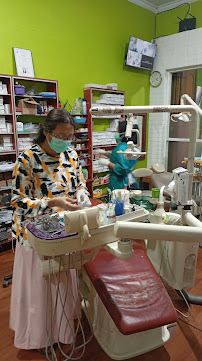 Dentist Practice Pipin Ikawati