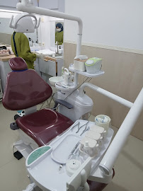 Praktek Dokter Gigi Spesialis Orthodonti - Spesialis Kawat Gigi (drg. Elfira Maharani, M.P.H., Sp.Ort.)
