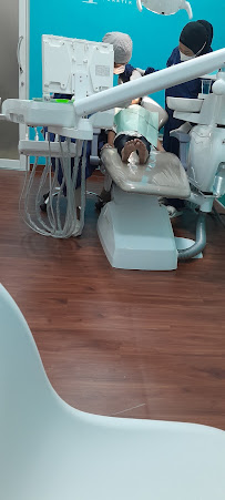 DL Dental Praktik Dokter Gigi