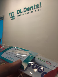 DL Dental Praktik Dokter Gigi