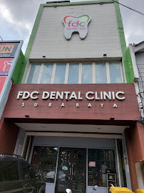 Klinik Gigi FDC Dental Clinic - Surabaya