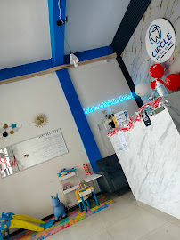 Circle Dental Clinic Surabaya