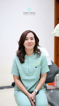 Shiny Smile Aesthetic Dental Clinic [Pasang Behel dan Implan Gigi]