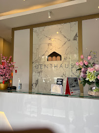 KLINIK GIGI UTAMA DENTHAUS AESTHETIC DENTAL CLINIC
