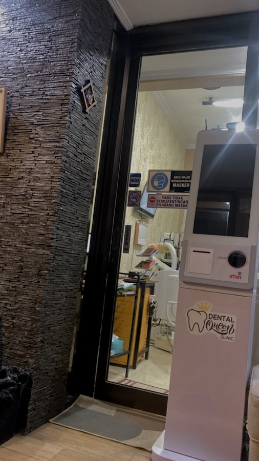 Dental Queen Clinic Surabaya - dental clinic in Surabaya, Indonesia