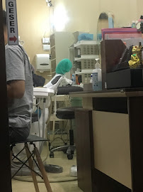 DENTAL QUEEN (PRAKTEK DOKTER GIGI SPESIALIS SURABAYA)