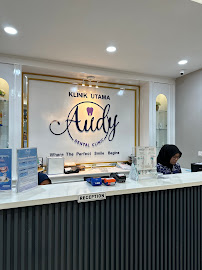 Audy Dental Surabaya Barat | Klinik Dokter Gigi Spesialis