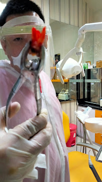 Dokter Gigi Surabaya Vitalis dental solutions d/h integra dental