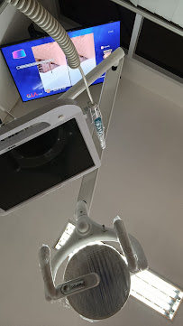 Smile Dental Solution Surabaya