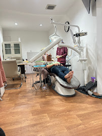 Smile Dental Solution Surabaya