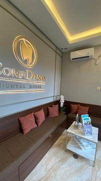 Confidents Dental House