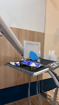 Klinik dokter gigi Surabaya barat - Craun dental solution natura
