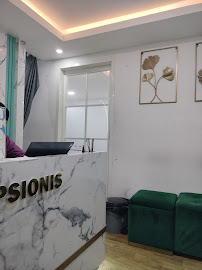 TEETH CARE SURABAYA (DOKTER GIGI)