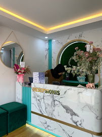 TEETH CARE SURABAYA (DOKTER GIGI)