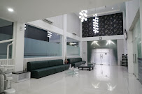 Jet- Z Aesthetic Dental Clinic