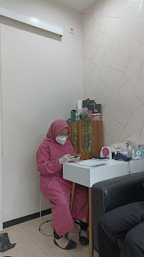 21 Dental Care Regensi 21 Surabaya