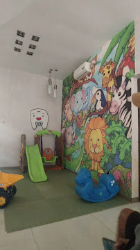 Dentaland Clinic Kertajaya