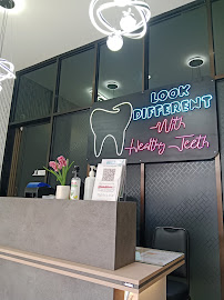 MEGA DENTAL ( Dokter Gigi Surabaya)