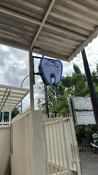 iSmile Dental Care East