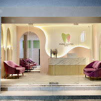Clear Dental Center Surabaya ( Dokter Gigi & Spesialis Orthodontist )