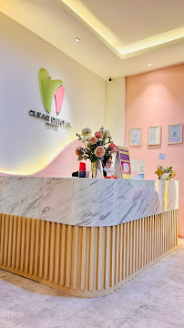 Clear Dental Center Surabaya ( Dokter Gigi & Spesialis Orthodontist )
