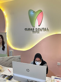 Clear Dental Center Surabaya ( Dokter Gigi & Spesialis Orthodontist )