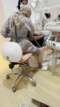 Clear Dental Center Surabaya ( Dokter Gigi & Spesialis Orthodontist )