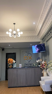 DX Dental Aesthetic (Dokter Gigi Spesialis Surabaya)