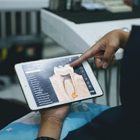 Praktek Dokter Gigi Roy Tamara (Sofine Dental Dukuh Kupang)