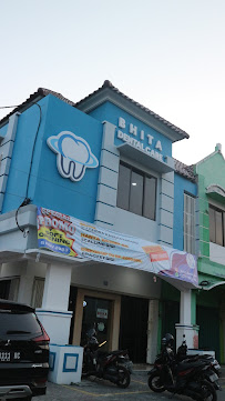 Bhita Dental Care Kebonsari in Surabaya