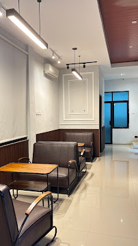 Dokter Gigi Surabaya - Bhita Dental Care Kebonsari