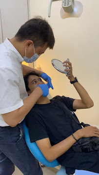 Dokter Gigi Spesialis Ortodonti - Orthodontist Surabaya Kerry Anogia