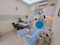 Dokter Gigi Spesialis Ortodonti - Orthodontist Surabaya Kerry Anogia