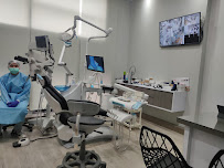 Dokter Gigi Surabaya | Dokter Gigi Spesialis Surabaya | Drg. Yusuf B Pamungkas, Sp. KG | New Look Dental Care