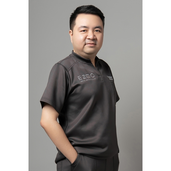 Dr. Reyz Pasenda