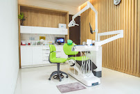 Ezmo Dental Aesthetic Clinic - WEST