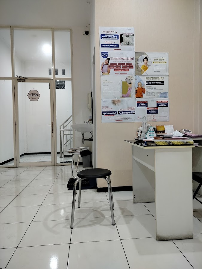 Centra Dental Ploso - dental clinic in Surabaya, Indonesia