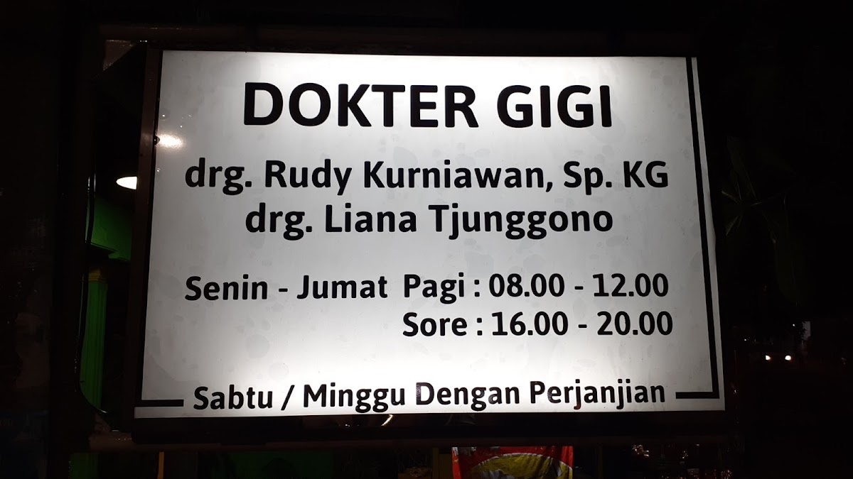 Dental Master Clinic - dental clinic in Surabaya, Indonesia