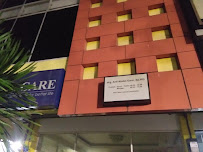 A.M Dental Care Surabaya (drg Arif Abdul Gani, Sp.KG)