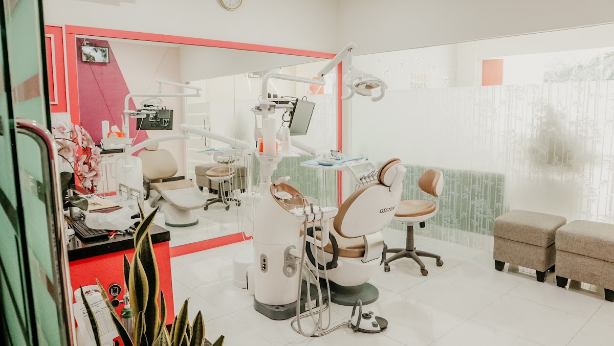 Teeth Tooth Dental Merr - dental clinic in Surabaya, Indonesia